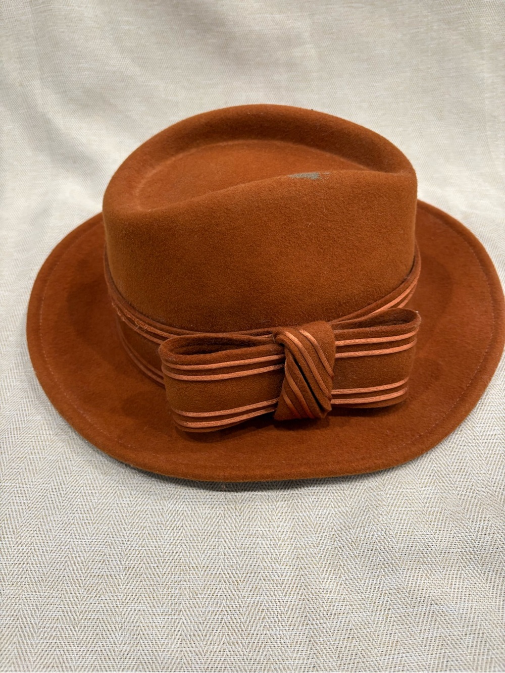 Adolfo II 100% wool Fedora Hat with Ribbon Trim made in USA - Picture 3 of 9